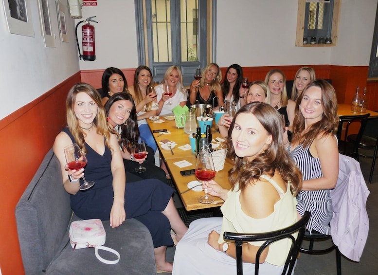 Madrid Wine Tasting, Flamenco Class and Pub Crawl