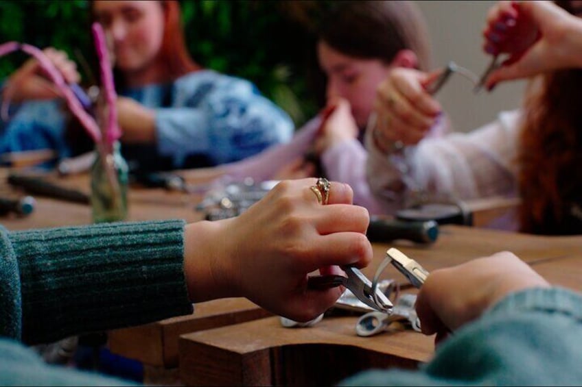 Dublin Jewellery Forge a Hammered Silver Ring: Drury Street