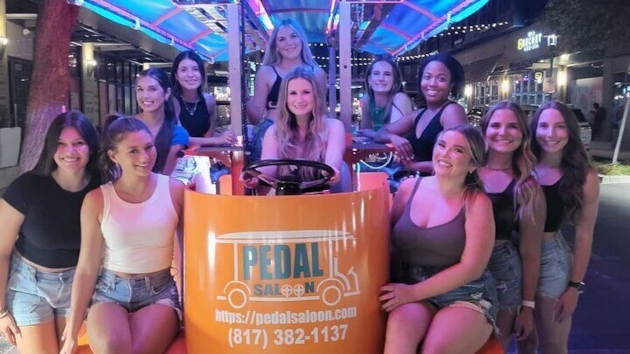 2 Hours Bike Mixer Tour in Fort Worth West