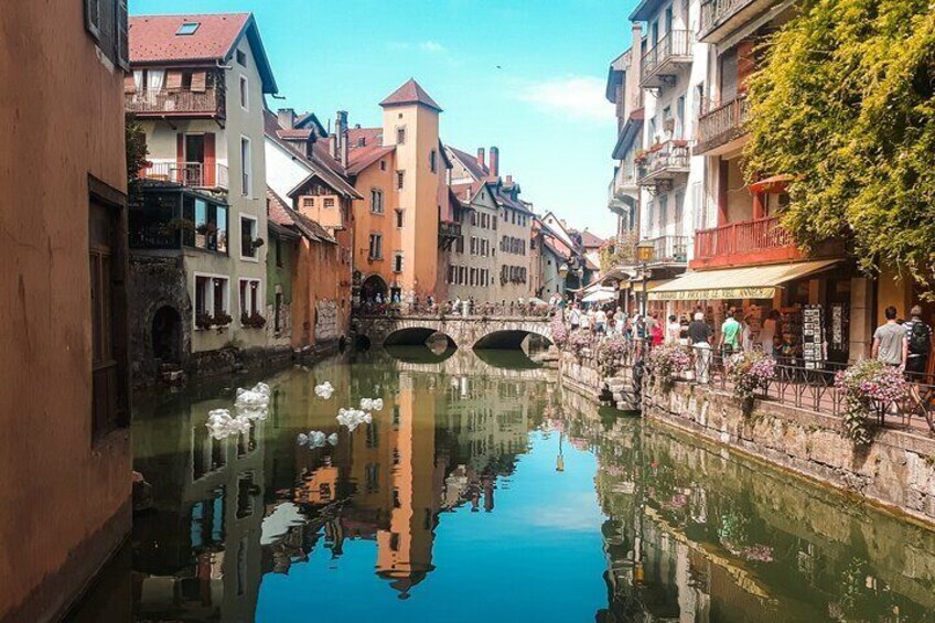 Annecy Traditional Food Tour