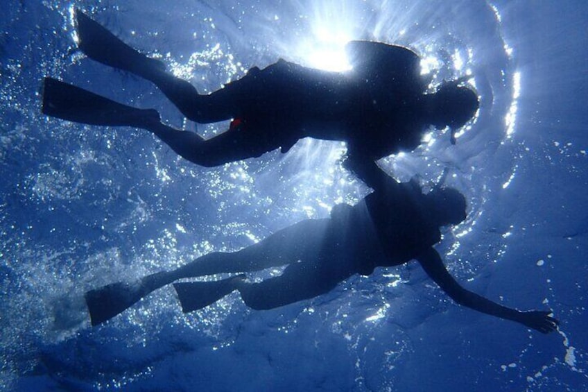 Guided Underwater Scooter and Snorkeling Activity in St. Thomas