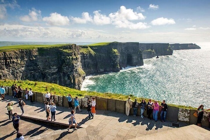 Private Cliffs of Moher Tour Small Group from Ennis, Ireland