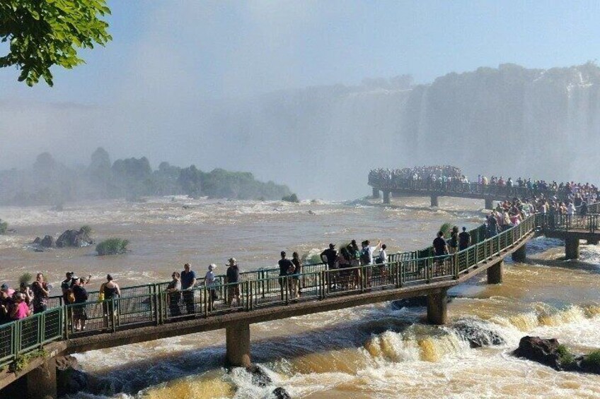 2-Day Private Tour to Argentina and Brazil Falls