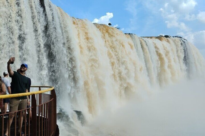 2-Day Private Tour to Argentina and Brazil Falls