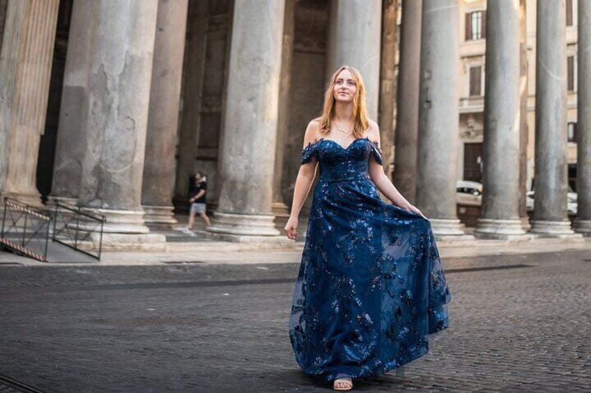 Photoshoot Tour in Rome with Professional Photographer