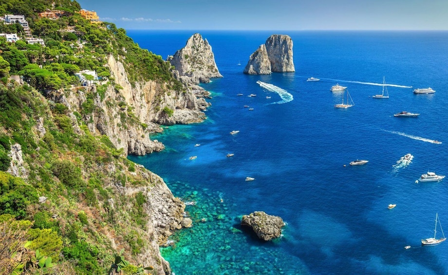 6hours Private tour to Capri with certificate guide