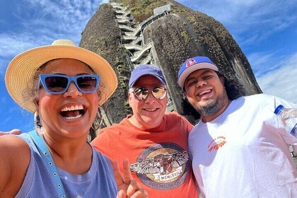 Private SUV Service to Guatapé & El Peñol