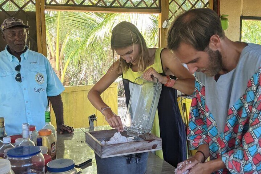 Authentic Garifuna Cooking Class in Hopkins Village Belize