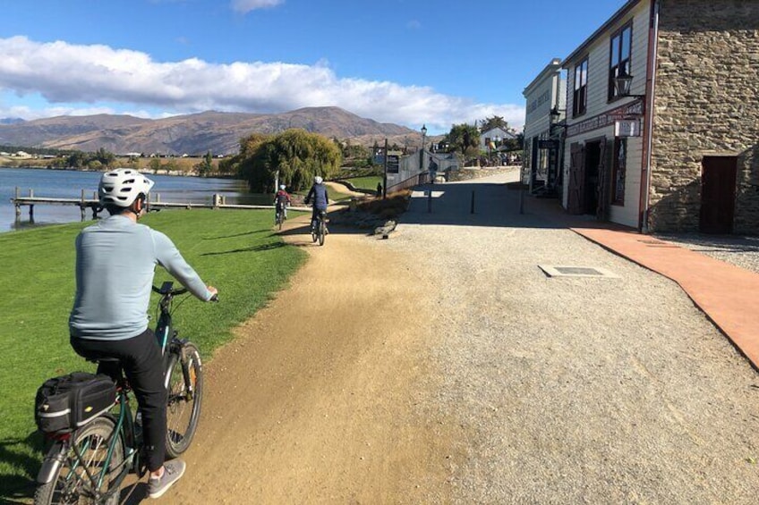Visit Cromwell old town with its history.