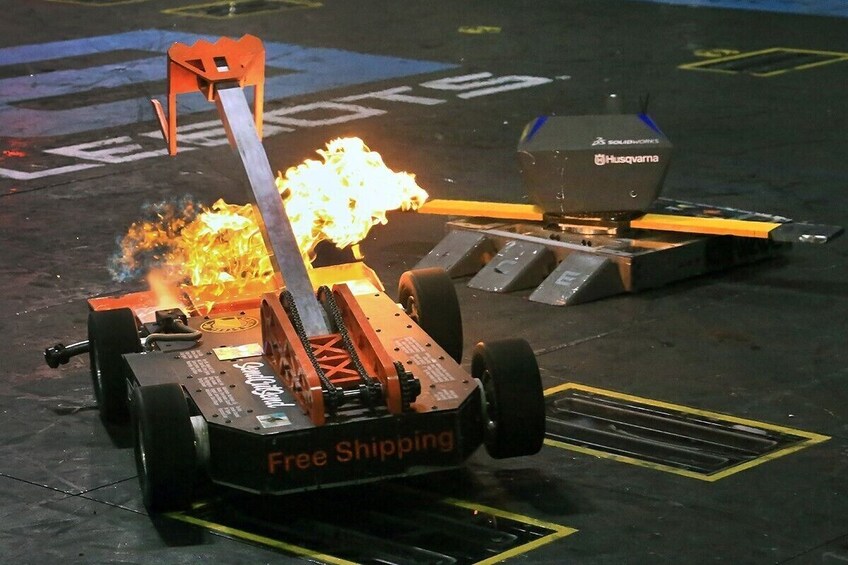 BattleBots Destruct-A-Thon: Killer Robots Fighting