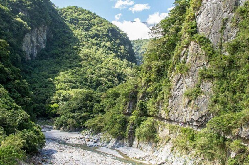 Hualien & Taroko Gorge Tour