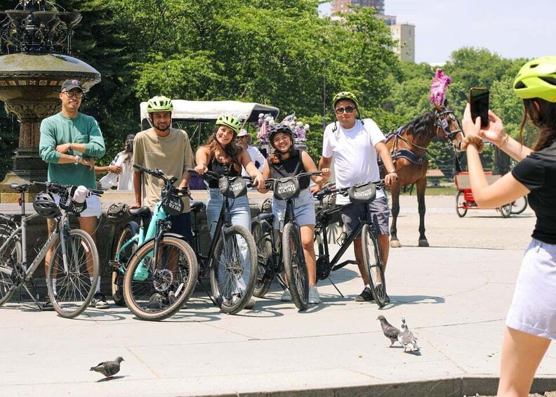 Picture 10 for Activity NYC: English or German Central Park Bike Tour & eBike Option