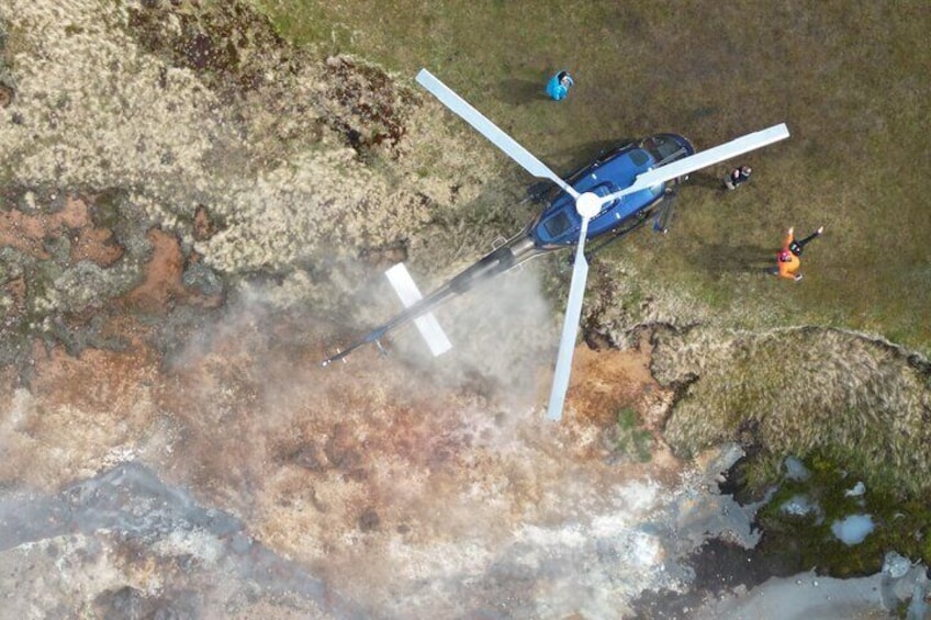 Private Helicopter Tour in Hengill Geothermal Area with Landing