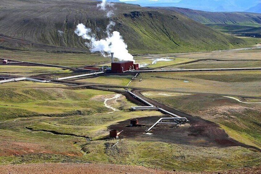 Private Helicopter Tour in Hengill Geothermal Area with Landing