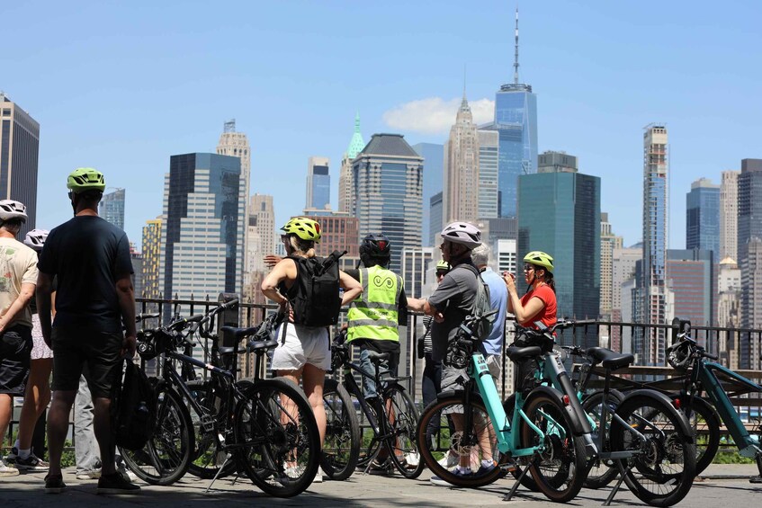 Picture 7 for Activity From Manhattan: 2-Hour Brooklyn Bridge Bike Tour