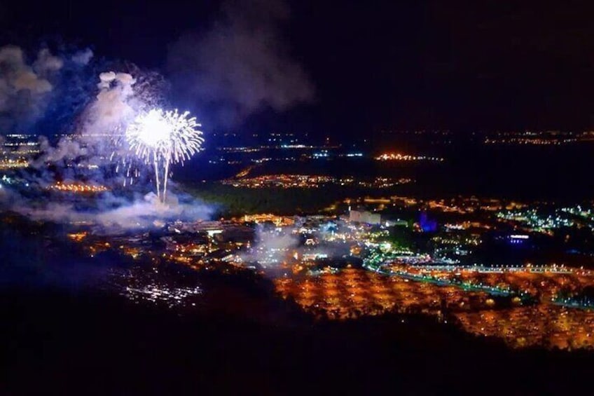 Private Helicopter Night Tour in Orlando Park Fireworks