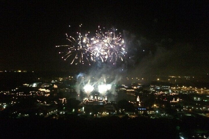 Private Helicopter Night Tour in Orlando Park Fireworks