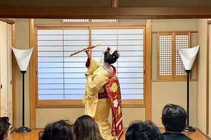 Kyoto Geisha Encounter en Culturele Gion Wandeltocht