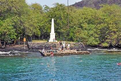 Kailua-Kona: Dagstur med Captain Cook Reef-katamaran og lunsj