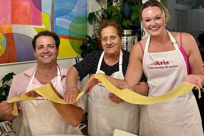 Rome Pasta Class - Cooking Experience in a Roman Family