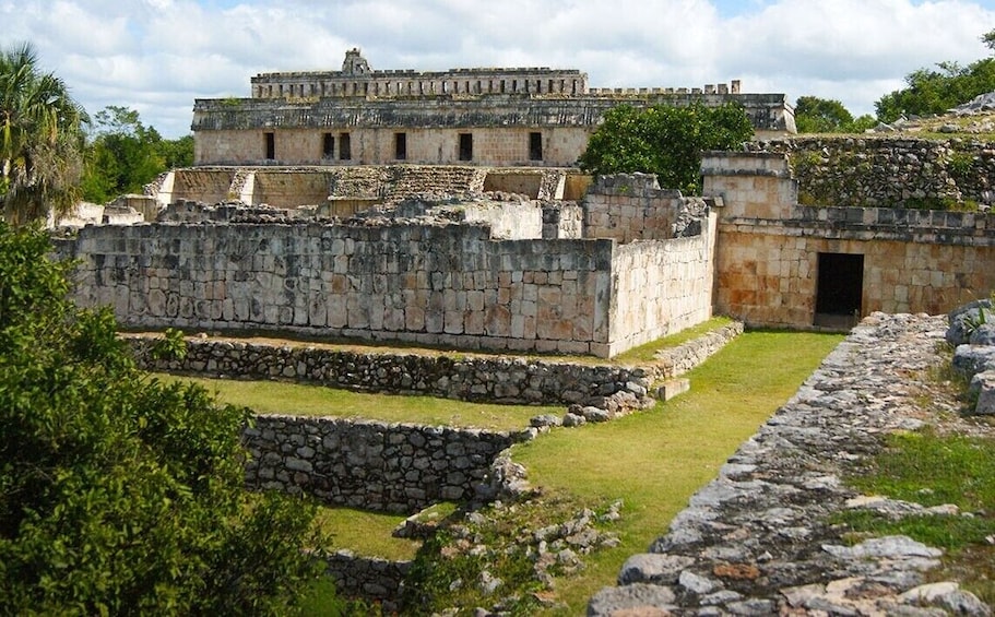 Uxmal & Kabah Ruins Tour! Mayan Ceremony withChocolate History from Merida