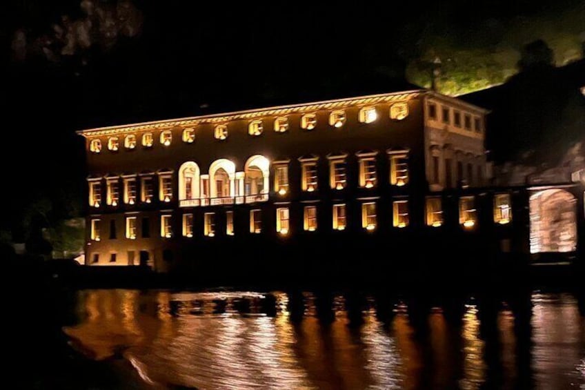 Full-Day Grand Tour, private speedboat at Lake Como