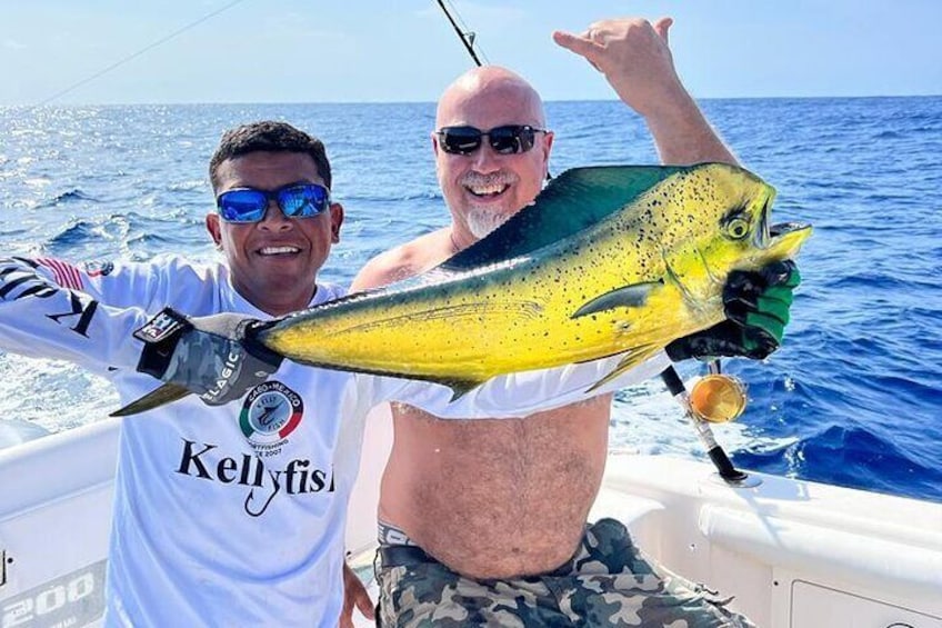 Kellyfish Cabo Sportfishing (Our bigger boat!)