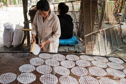 Full/Half Day Tuk TuK: Handicrafts Bambootrain Killing&Bat Caves