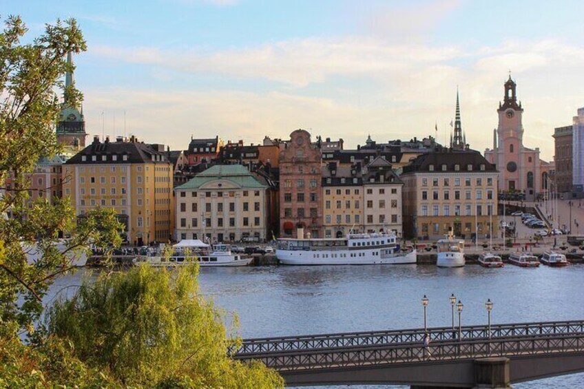 Scandinavian Art, Architecture and Design Tour in Stockholm