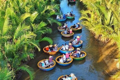 Hoi an Coconut Boat & Hoi an Ancient Town (Option:Marble Moutain)