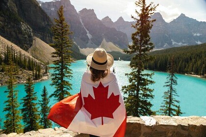 Moraine Lake og Lake Louise Tour fra Calgary - Canmore - Banff