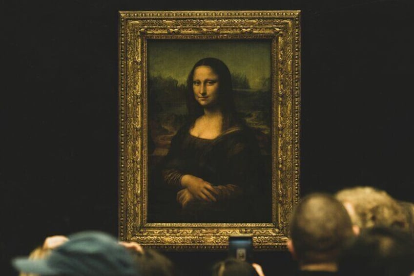 Paris: 2-Hour Louvre Masterpieces Private Tour