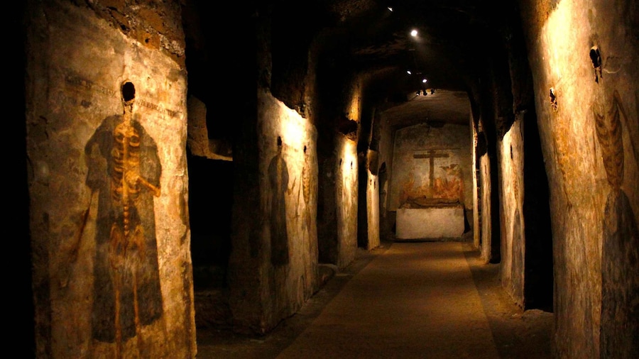 Naples: San Gaudioso Catacombs Guided Tour
