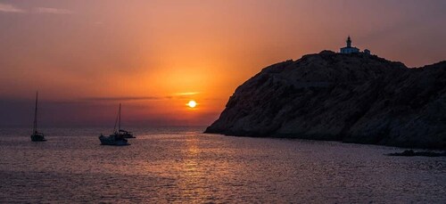 Ile Rousse: aperitivo al atardecer