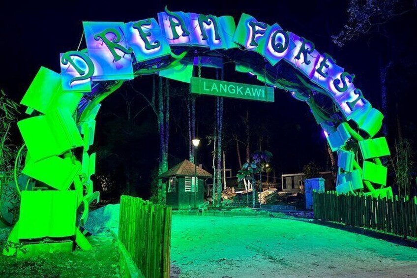 Dream Forest Langkawi is now open to public! First of its kind experience in Malaysia that will bring you through a mythical adventure in Langkawi!