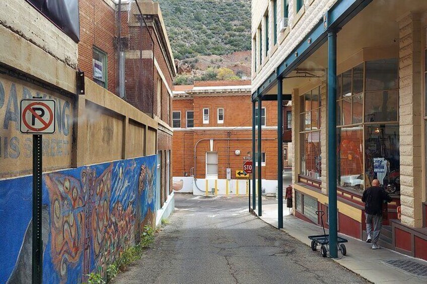 2-Hour Private Tour of Old Bisbee, the Open Mines, and Lowell AZ 