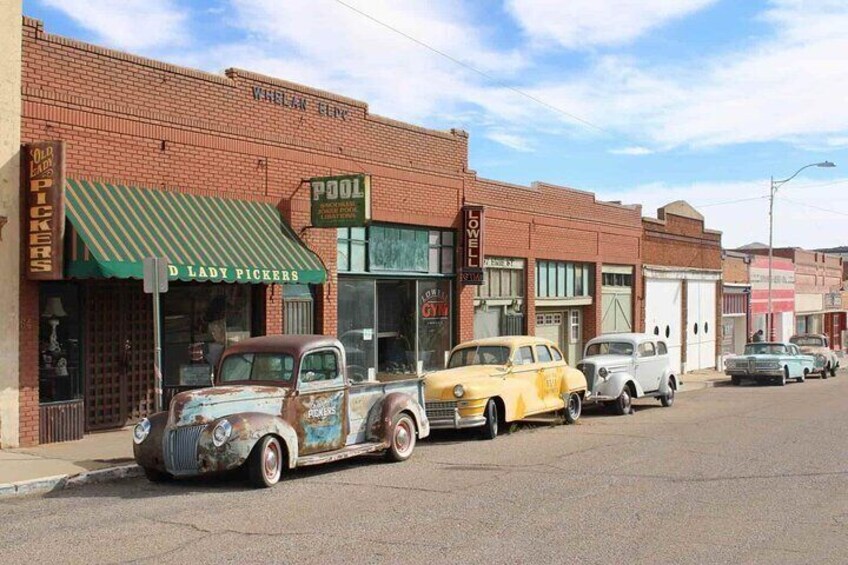 2-Hour Private Tour of Old Bisbee, the Open Mines, and Lowell AZ 