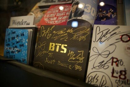 La banda de chicos de K-pop Tour of Jimin's Memory