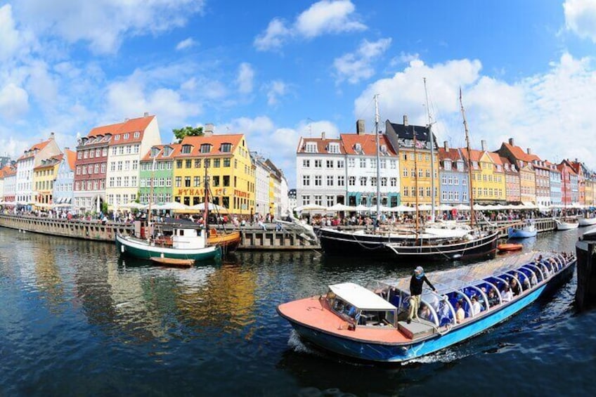 Copenhagen Old Town Nyhavn Canal Guided Walking & Boat Tour