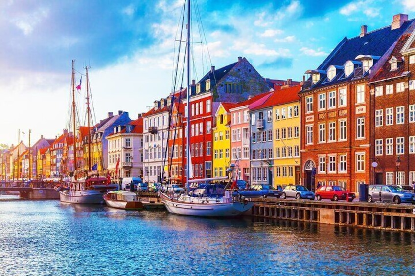 Copenhagen Old Town Nyhavn Canal Guided Walking & Boat Tour