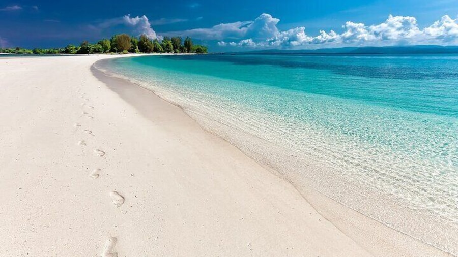Footsteps on the beautiful Kendwa Beach