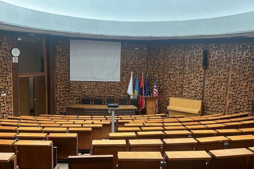 Inside the National Library 