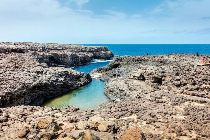 Full Day Adults Only Tour of Sal with Lobster Lunch and Salt Lake
