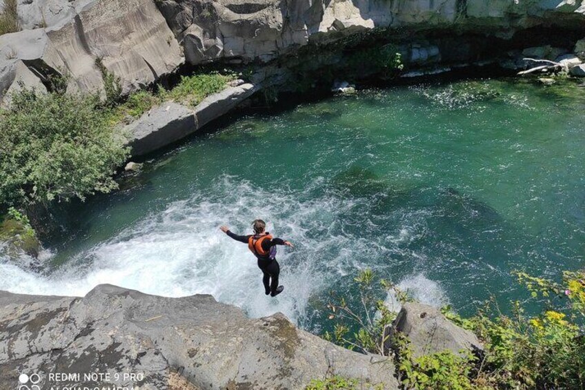 River Jumping Alcantara Gurne