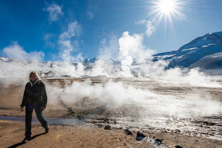 Guided Visit to Tatio Geyser with Geyser Blanco Hot Springs