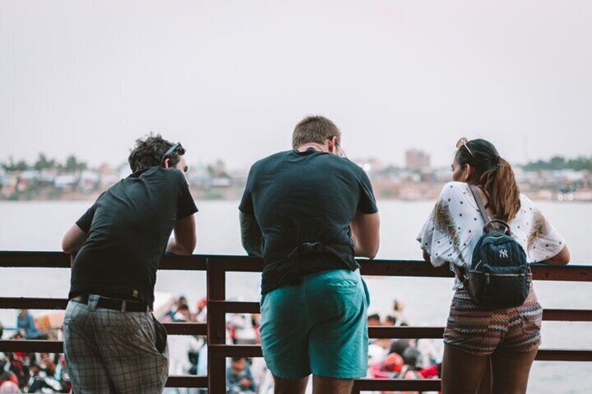 Mad Monkey Phnom Penh Riverside Walking Tour