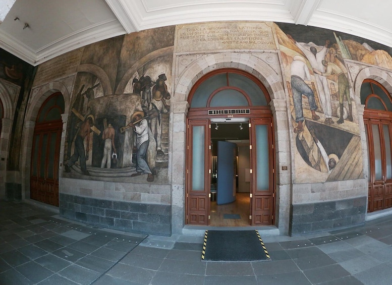 Picture 7 for Activity Mexico City: History, Architecture, & Muralism Walking Tour