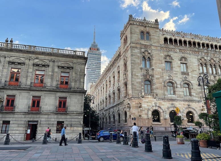 Picture 4 for Activity Mexico City: History, Architecture, & Muralism Walking Tour