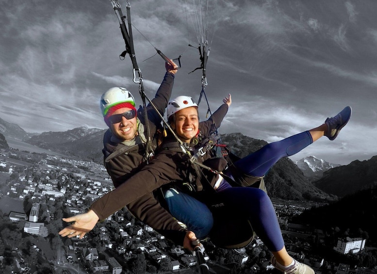 Picture 1 for Activity Swiss Paragliding Tandem Flights Beatenberg - Interlaken
