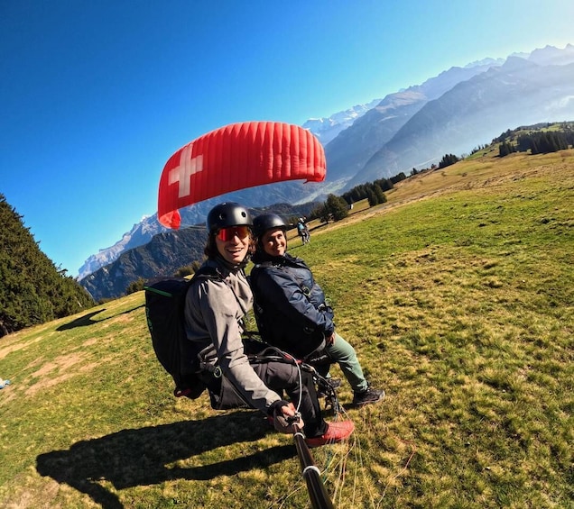 Picture 9 for Activity Interlaken: Paragliding Tandem High Flight